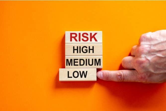 Top 4 Low-Risk Investment Options - Flurish